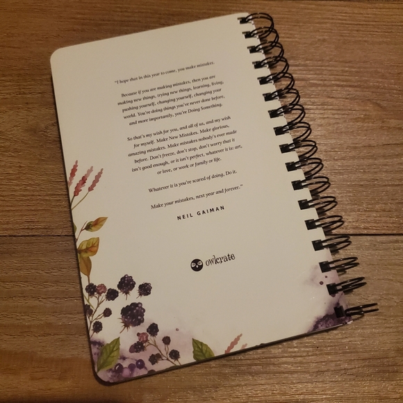 Owlcrate Magical Monthly Reading Planner book - Picture 3 of 12